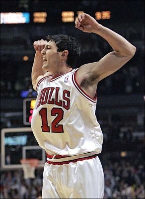 This one. Kirk Hinrich, co-captain of the Chicago Bulls